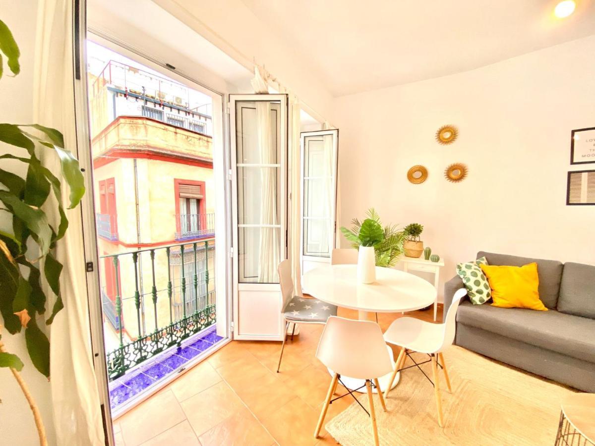 Comfortable Studio Old Town, Parking Optional 세비야 외부 사진