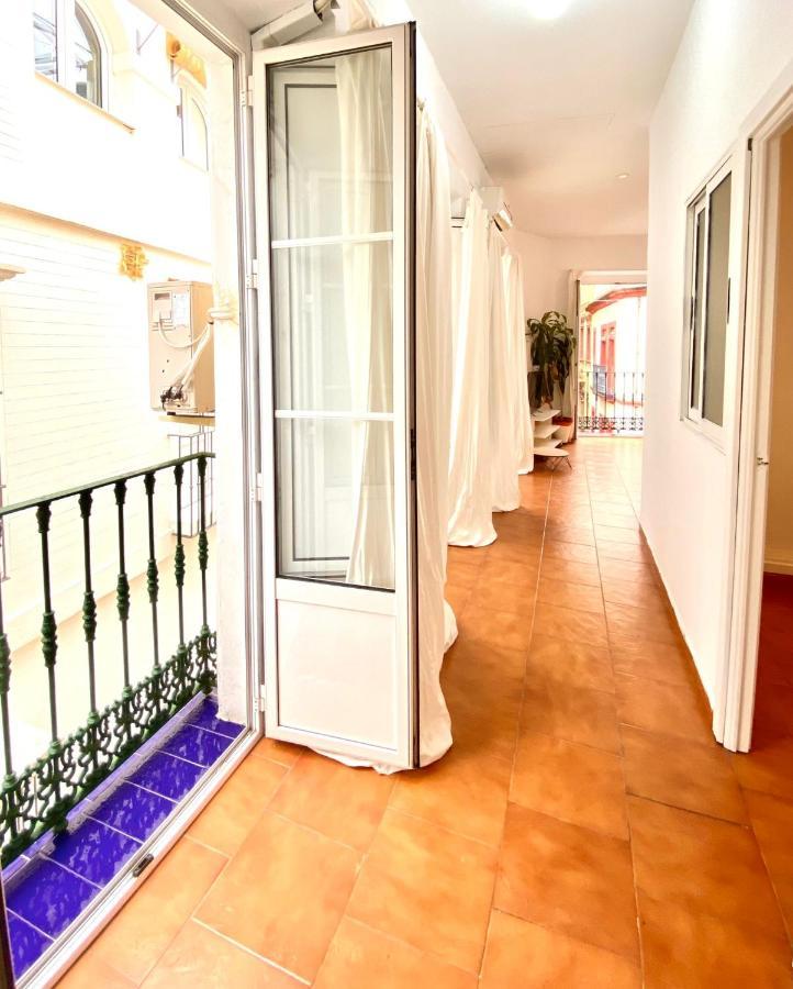 Comfortable Studio Old Town, Parking Optional 세비야 외부 사진