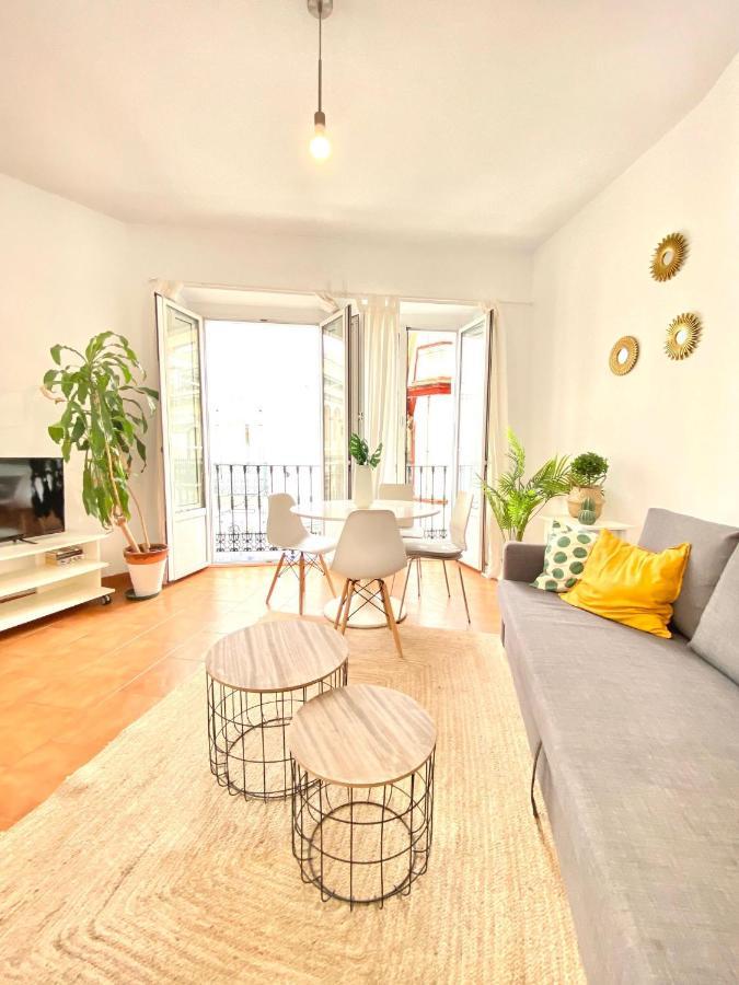 Comfortable Studio Old Town, Parking Optional 세비야 외부 사진